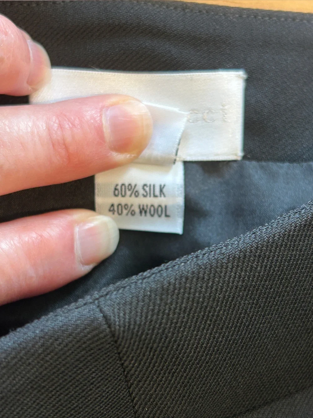 Ralph Rucci Black Silk Wool Blend Pencil Skirt Size 6 USA Lined Slit Designer